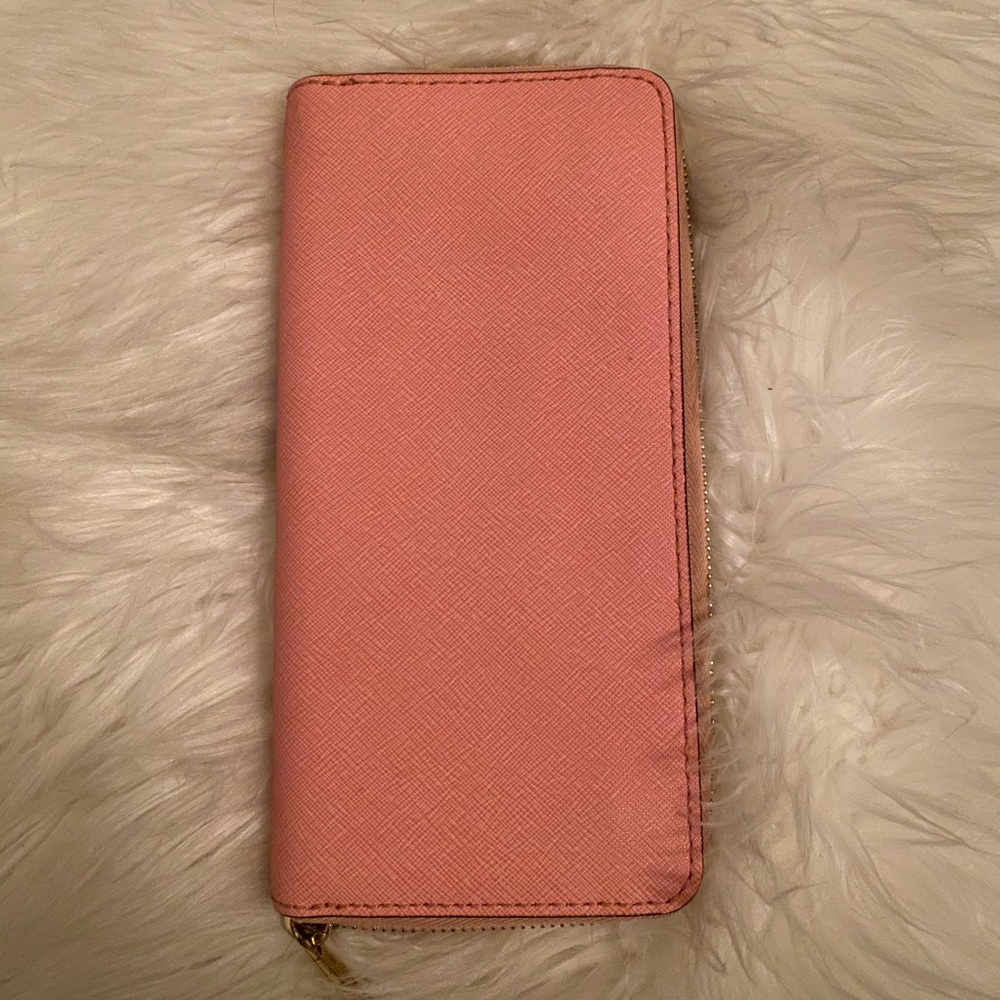 MK Wallet - Picture 2 of 6